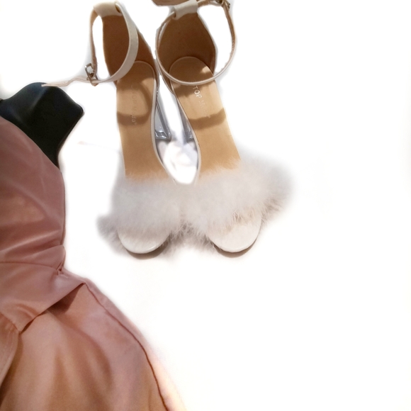 Day Dream Outfit - Picture 7 of 13